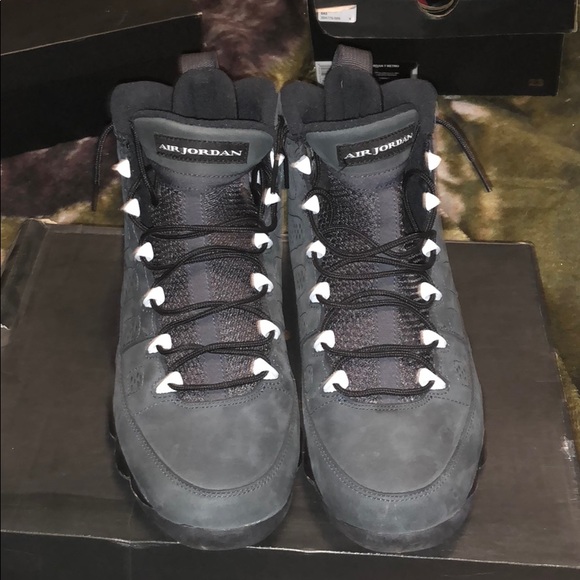 Air Jordan Retro 9 “Anthracite” - Picture 3 of 6